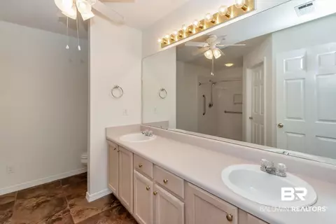 672 E Spring Lake Dr, Mobile, AL 36695 photo 16