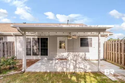 672 E Spring Lake Dr, Mobile, AL 36695 photo 5
