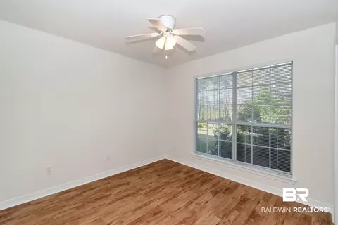672 E Spring Lake Dr, Mobile, AL 36695 photo 12
