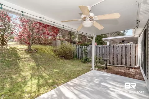 672 E Spring Lake Dr, Mobile, AL 36695 photo 7