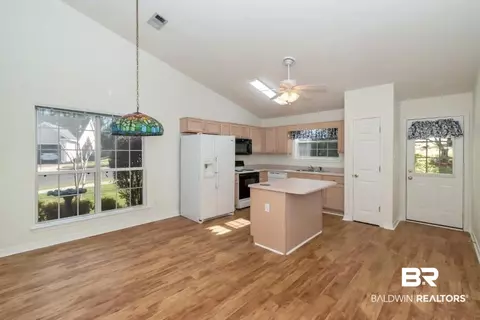 672 E Spring Lake Dr, Mobile, AL 36695 photo 22