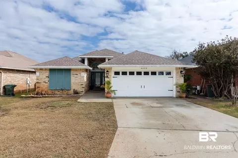 4624 Isles Dr, Pensacola, FL 32507