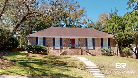 621 E Chelsea Dr, Mobile, AL 36608