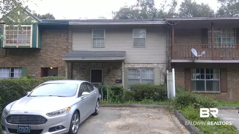 728 N Fairfield Dr, Pensacola, FL 32506