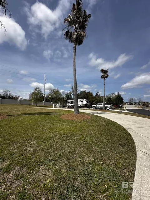 12155 Gateway Dr, Elberta, AL 36530 photo 2