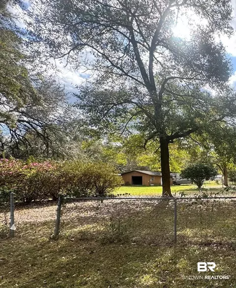 12927 7th St, Lillian, AL 36549