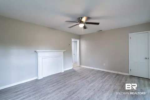 1869 S Mott Dr, Mobile, AL 36617 photo 5