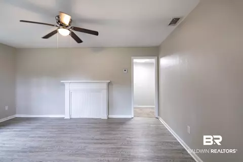 1869 S Mott Dr, Mobile, AL 36617 photo 8
