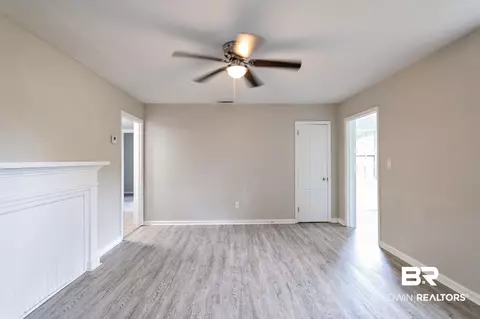 1869 S Mott Dr, Mobile, AL 36617 photo 6
