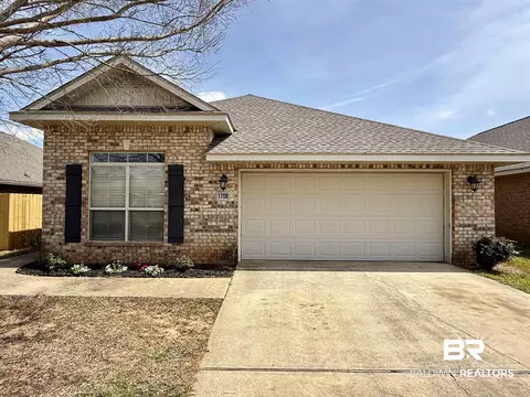 1708 Arcadia Dr, Foley, AL 36535