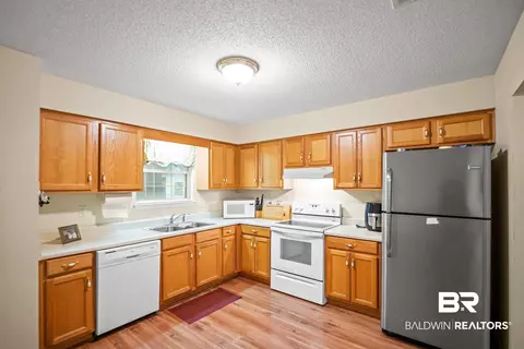 161 Robbins Blvd, Daphne, AL 36526 photo 2