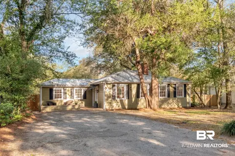 309 W Azalea Cir, Mobile, AL 36608