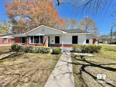 Undisclosed, Atmore, AL 36502