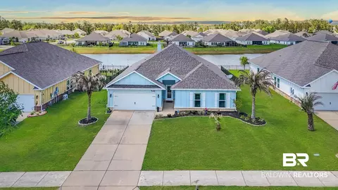 400 Apollo Ave, Gulf Shores, AL 36542
