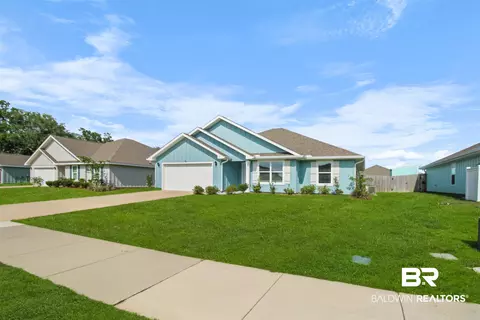 7074 Abigail St, Gulf Shores, AL 36542