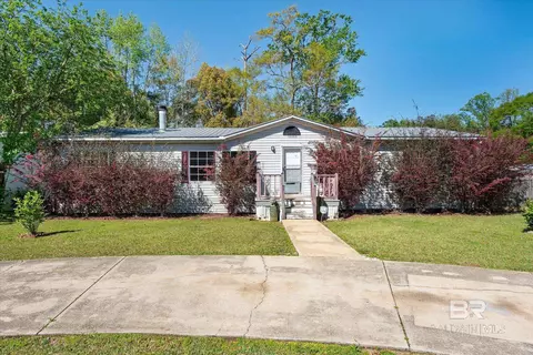 16066 Pecan View Dr, Loxley, AL 36551