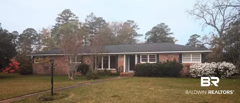 1415 Escambia Ave, Brewton, AL 36426