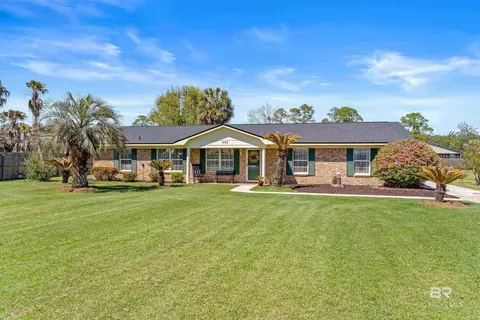 440 W 23rd Ave, Gulf Shores, AL 36542