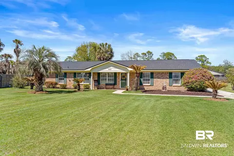 440 W 23rd Ave, Gulf Shores, AL 36542