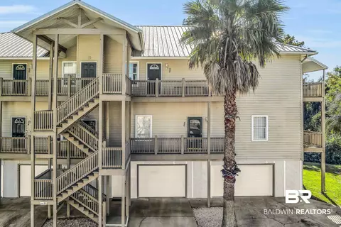 4 Yacht Club Dr #52, Daphne, AL 36526