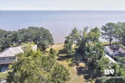3919 Bay Front Rd, Mobile, AL 36605 photo 4