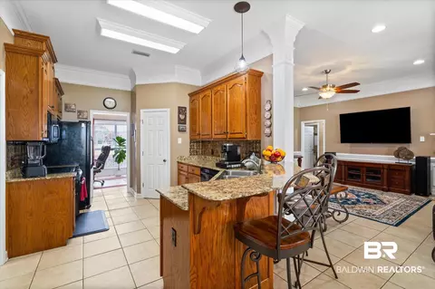 1205 E Wakefield Dr, Mobile, AL 36695 photo 6