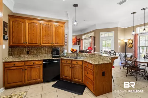 1205 E Wakefield Dr, Mobile, AL 36695 photo 8
