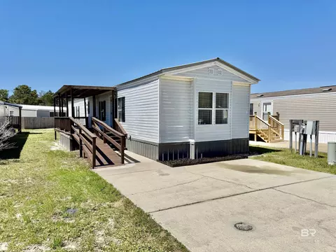 16707 State Highway 180 #44, Gulf Shores, AL 36542