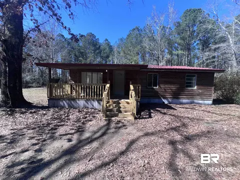 565 Nalty Rd, Brewton, AL 36426