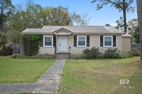 1102 White Ave, Bay Minette, AL 36507