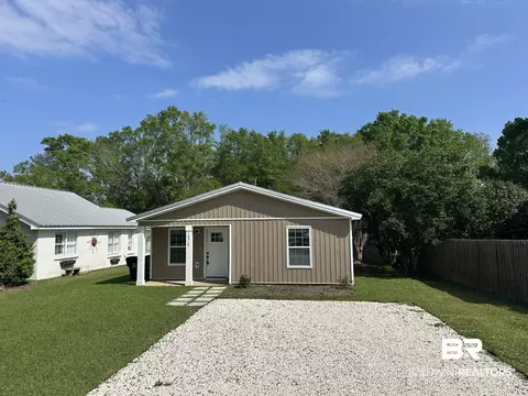 18719 Wilters St, Robertsdale, AL 36567