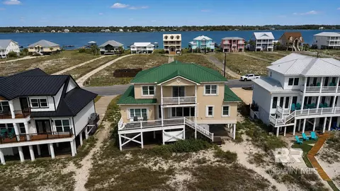 2223 W Beach Blvd, Gulf Shores, AL 36542
