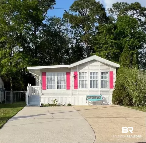 195 Defuniak Loop, Lillian, AL 36549