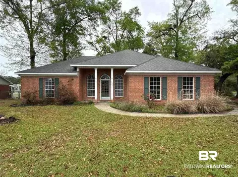 521 Juniper Pl Dr, Foley, AL 36535
