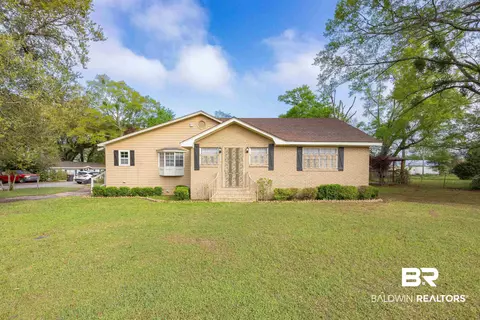 208 W Magnolia St, Bay Minette, AL 36507