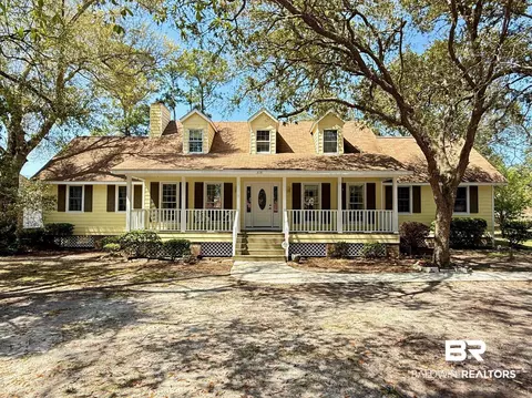 308 W 12th Ave, Gulf Shores, AL 36542