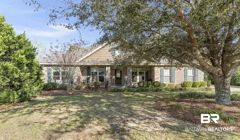 9557 Marchand Ave, Daphne, AL 36526