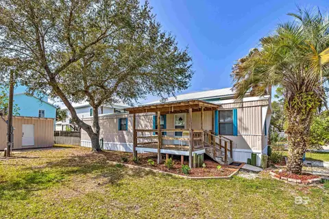 5699 Armadillo Ave, Orange Beach, AL 36561