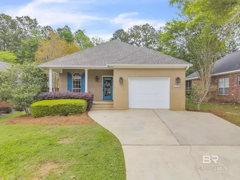 30184 Green Ct, Spanish Fort, AL 36527