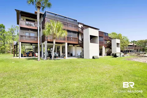 4134 Spinnaker Dr #103, Gulf Shores, AL 36542