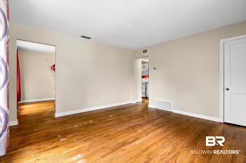 5420 Windmill Dr, Mobile, AL 36693 photo 3