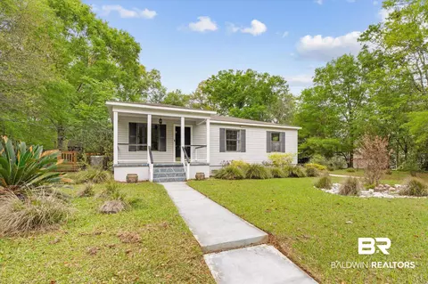 5420 Windmill Dr, Mobile, AL 36693