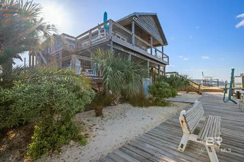 316 Quivira St, Dauphin Island, AL 36528