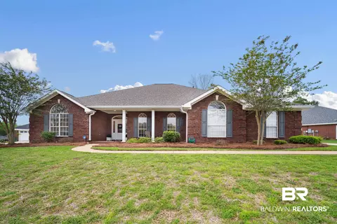 9323 N Champion Cir, Mobile, AL 36695