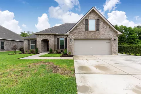 568 Crackwillow Ave, Fairhope, AL 36532