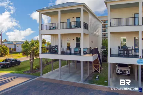 521 E 1st Ave #L, Gulf Shores, AL 36542
