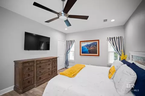 Bedroom - 5525 Wolfhead Ave, Orange Beach, AL 36561 photo 2 of 7