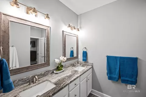 Bath - 5525 Wolfhead Ave, Orange Beach, AL 36561 photo 3 of 4