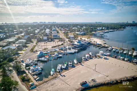 View/Area - 5525 Wolfhead Ave, Orange Beach, AL 36561 photo 4 of 6
