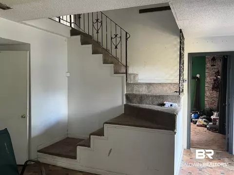 357 Coventry Way, Mobile, AL 36606 photo 3